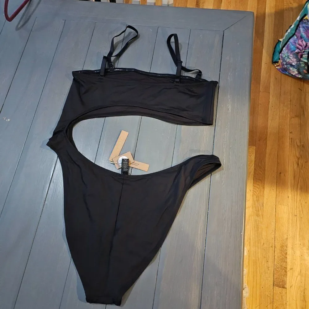 Skims Women's Onyx Recycled Swim Strapless Cut-Out Monokini Size 2X